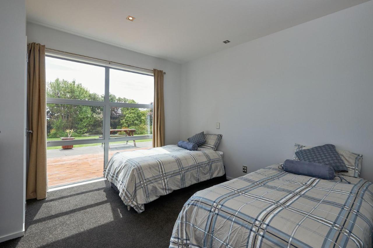 Bellbird Scenic Retreat - Views Of Alps And Ocean Villa Kaikoura Ngoại thất bức ảnh